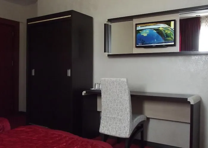 فندق Kucuksaat أضنه