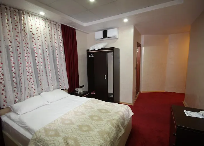 فندق Kucuksaat أضنه